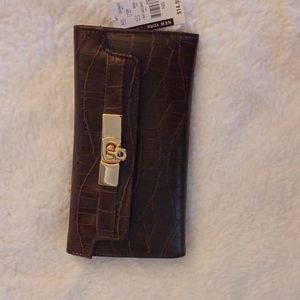 Woman's billfold